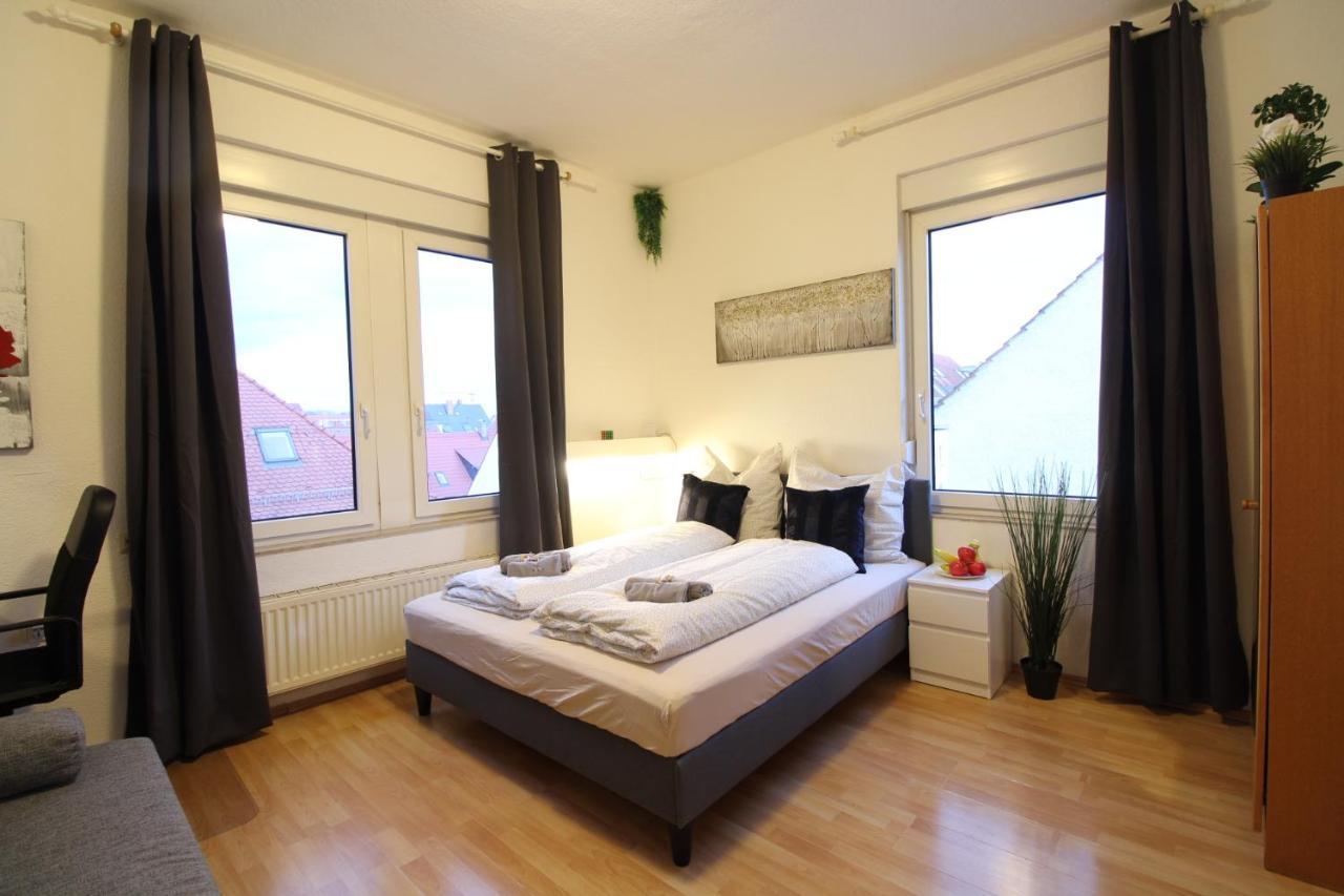 Downtown Apartments Ulm - Im Herzen Von Ulm & Komfortable Boxspringbetten Exteriör bild